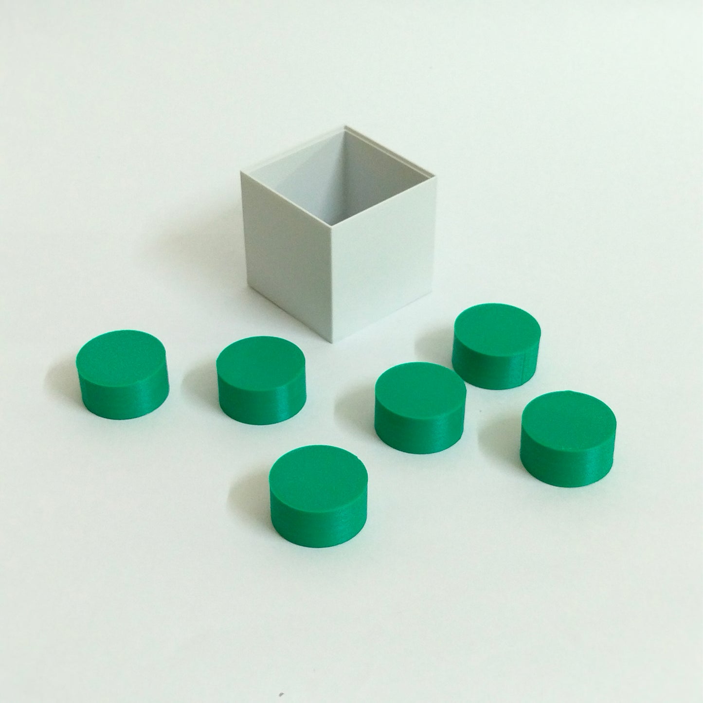Six Discs Packing Puzzle – Tight Frame Brain Teaser for Spatial Problem-Solvers