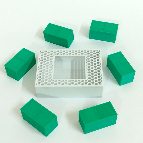 Quadra Puzzle – 20th-Century Spatial Brain Teaser in a Compact Box