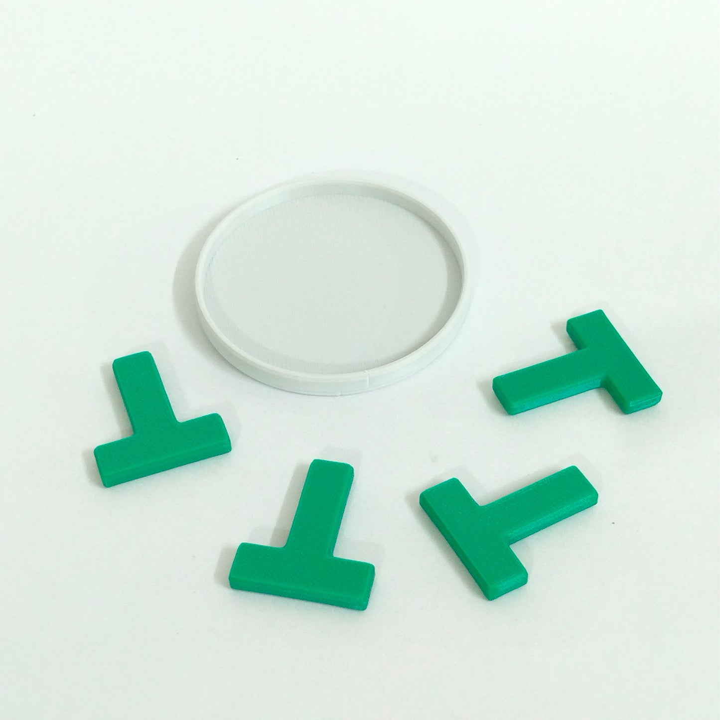 Four-T Circle Packing Puzzle – Curved-Edge Spatial Brain Teaser